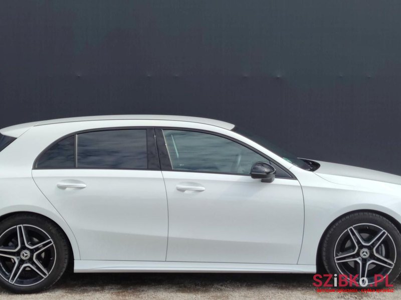 2022' Mercedes-Benz A-Class photo #3