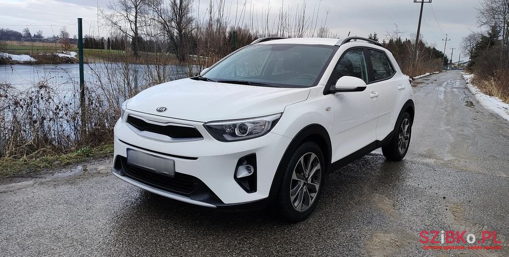 2019' Kia Stonic 1.0 T-Gdi L photo #1