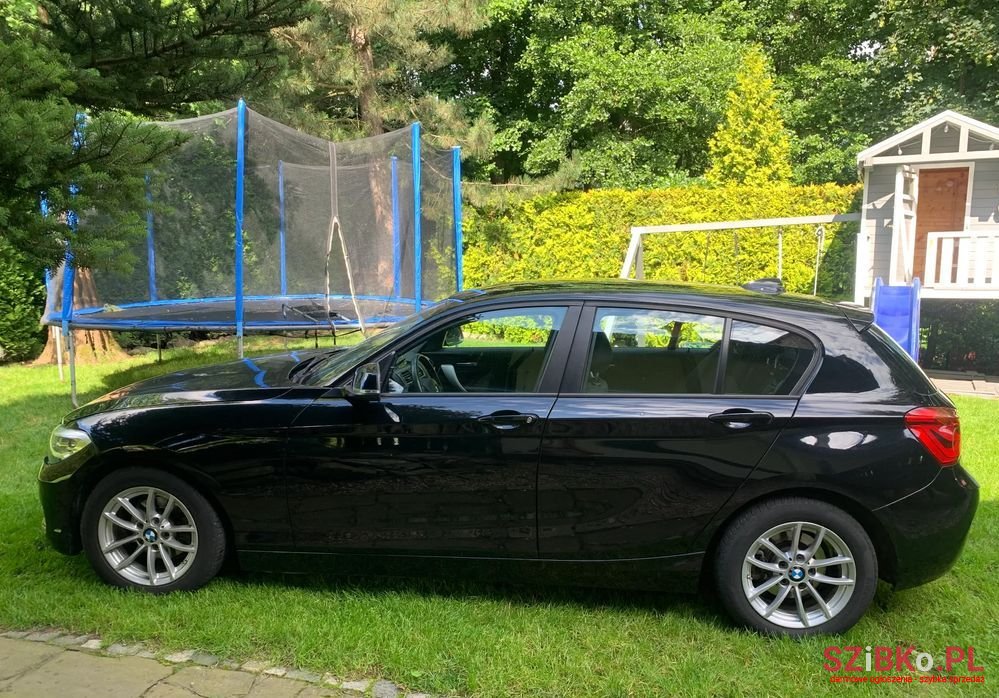 2016' BMW 1 Series 116D photo #4