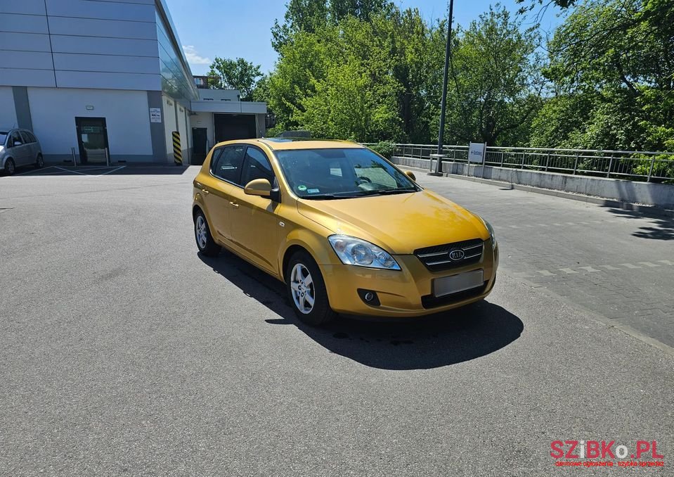 2007' Kia Ceed photo #1