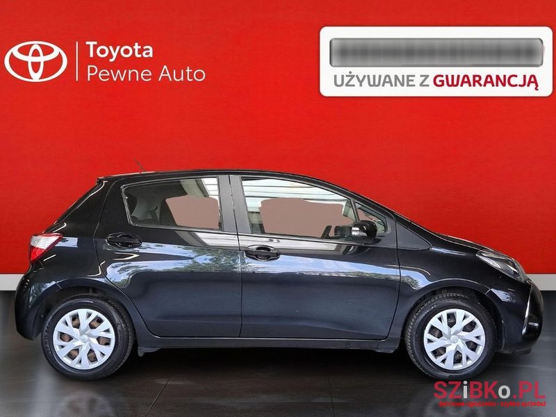 2018' Toyota Yaris photo #5