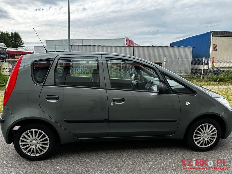2004' Mitsubishi Colt 1.3 Invite photo #6