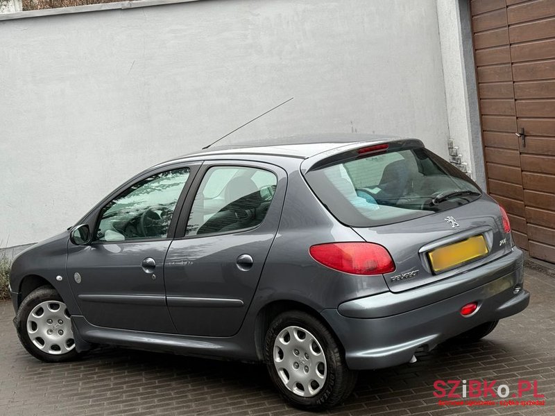 2009' Peugeot 206 1.4 Generation photo #3