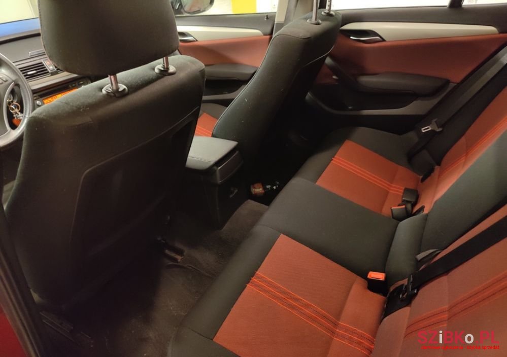 2011' BMW X1 Sdrive18I photo #6