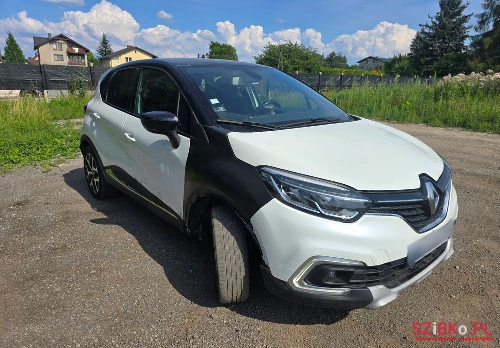 2019' Renault Captur photo #3