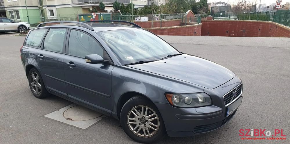2005' Volvo V50 photo #1