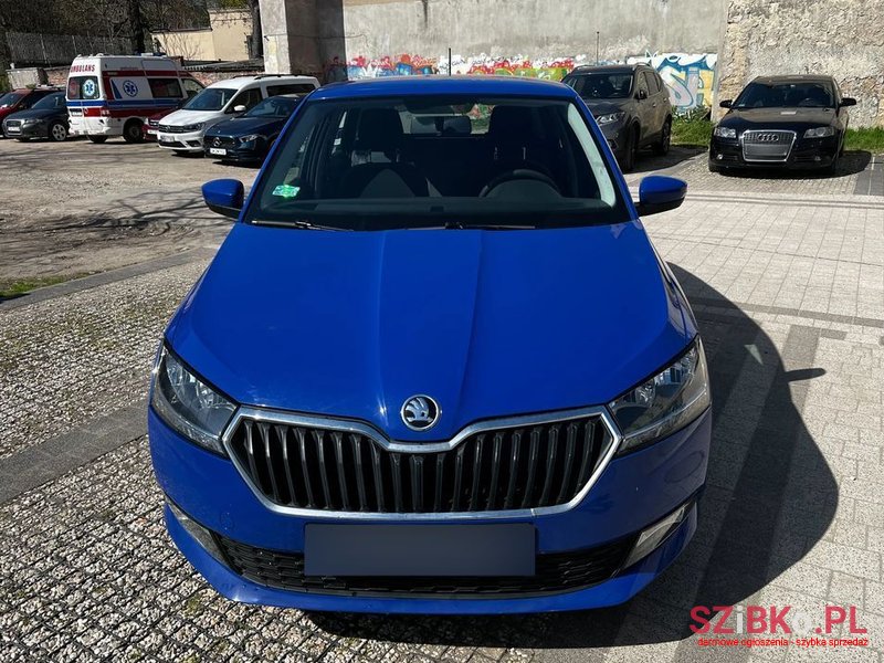 2020' Skoda Fabia 1.0 Ambition photo #2