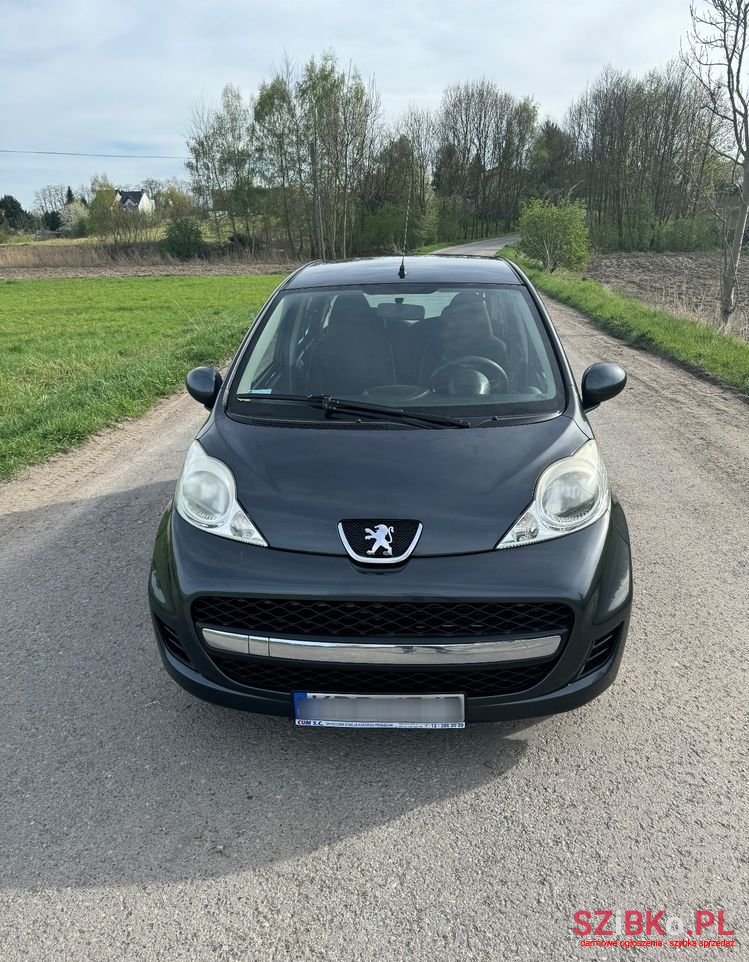 2010' Peugeot 107 photo #1