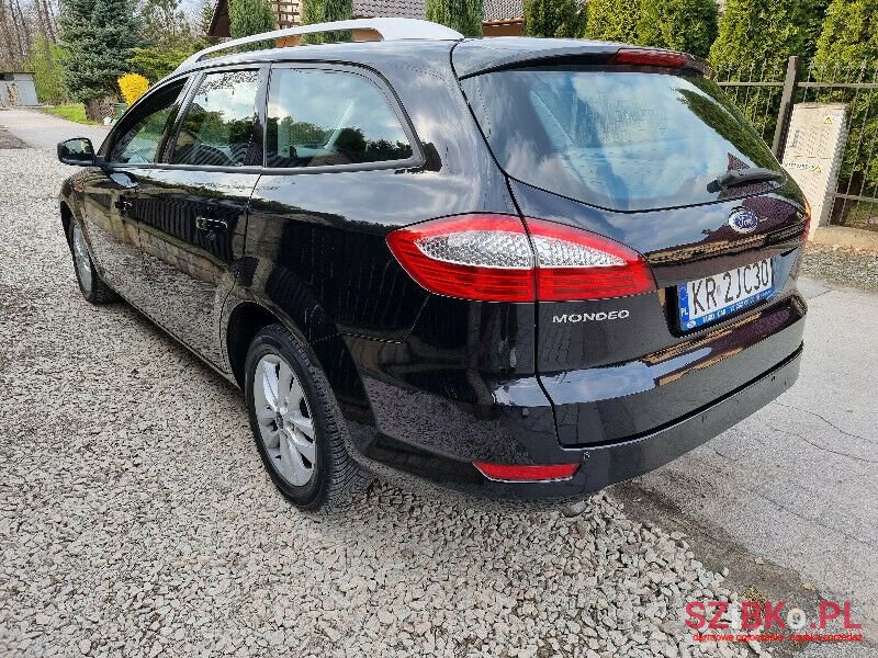 2010' Ford Mondeo photo #3