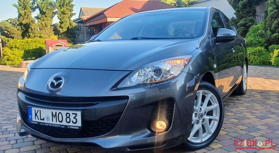 2013' Mazda 3 photo #5