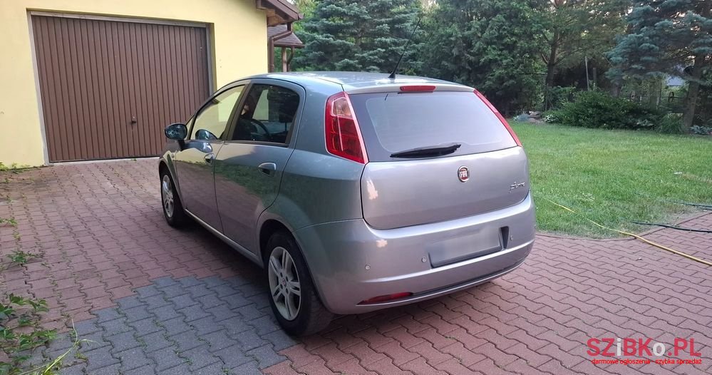 2008' Fiat Grande Punto 1.4 T-Jet 16V Sport photo #5
