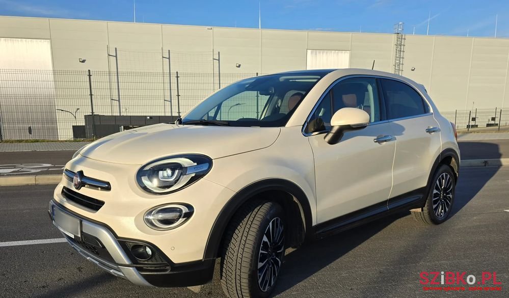 2019' Fiat 500X photo #2