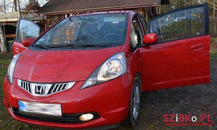 2009' Honda Jazz photo #2