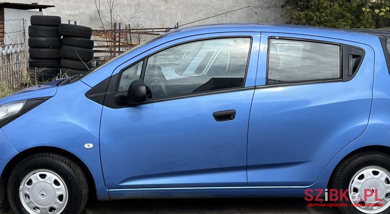 2013' Chevrolet Spark 1.0 Ls+ Design photo #4
