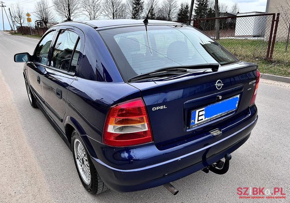 2002' Opel Astra photo #3
