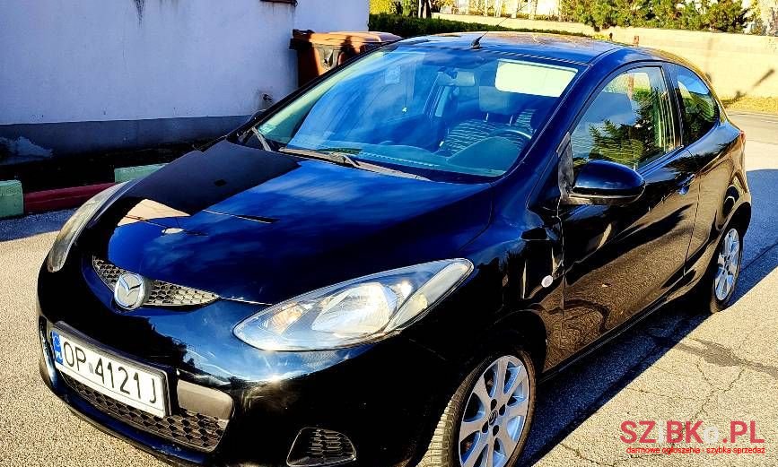 2009' Mazda 2 Sport photo #3