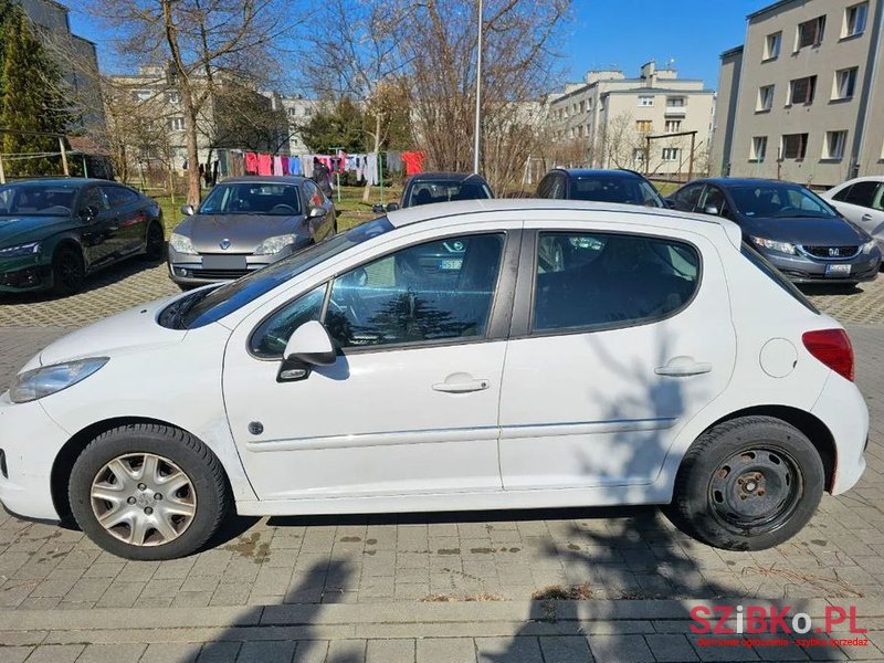 2012' Peugeot 207 photo #2