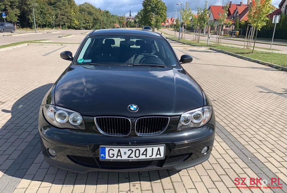 2005' BMW Seria 1 photo #2