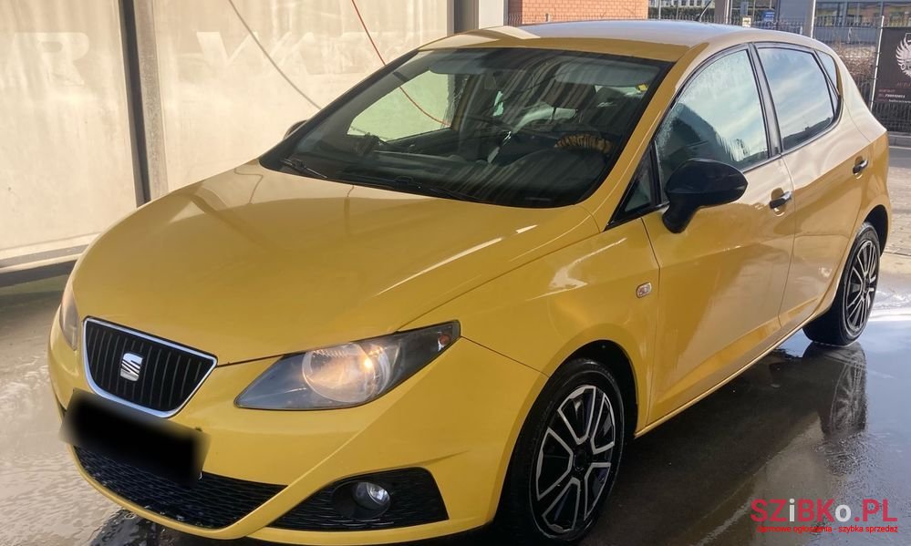2009' SEAT Ibiza 1.4 16V Style photo #2