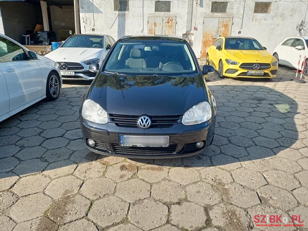 2007' Volkswagen Golf photo #5