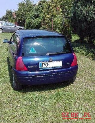 1999' Renault Clio photo #1