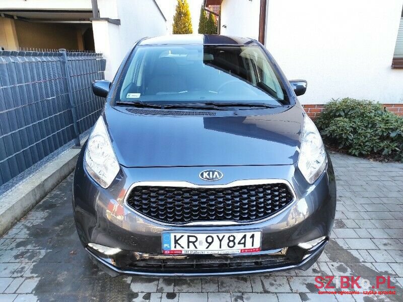 2017' Kia Venga photo #6