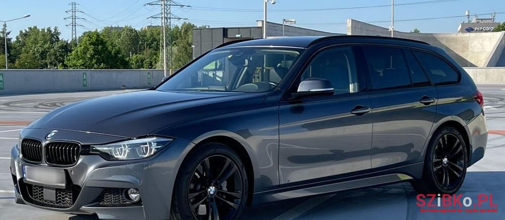 2017' BMW 3 Series 335D photo #3