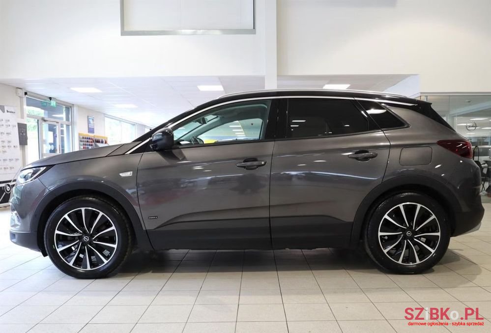 2020' Opel Grandland X photo #5