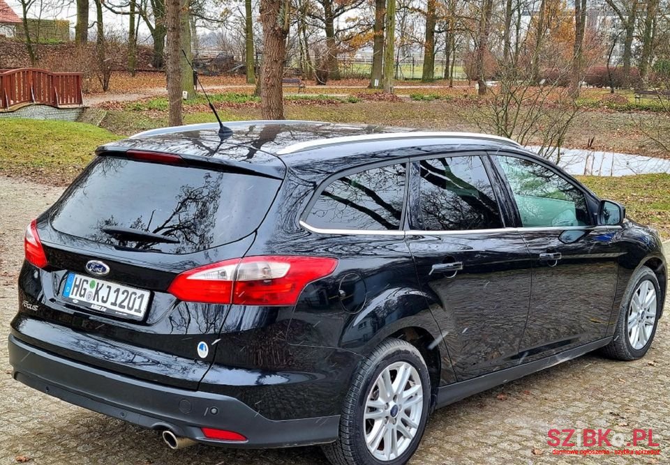 2013' Ford Focus photo #3