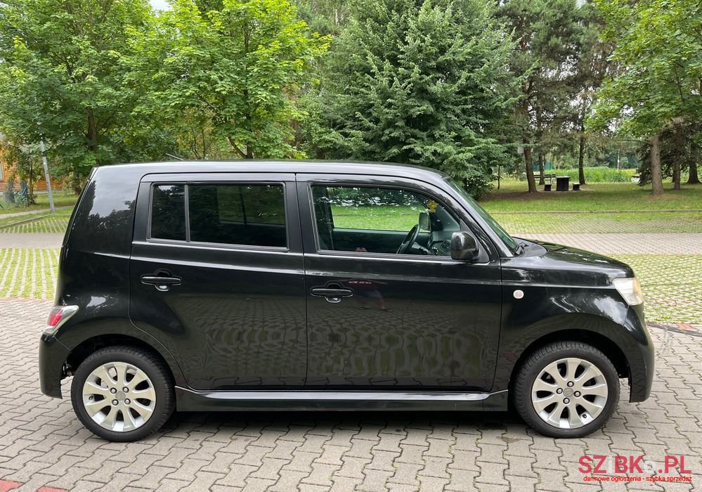 2009' Daihatsu Materia 1.3 photo #6