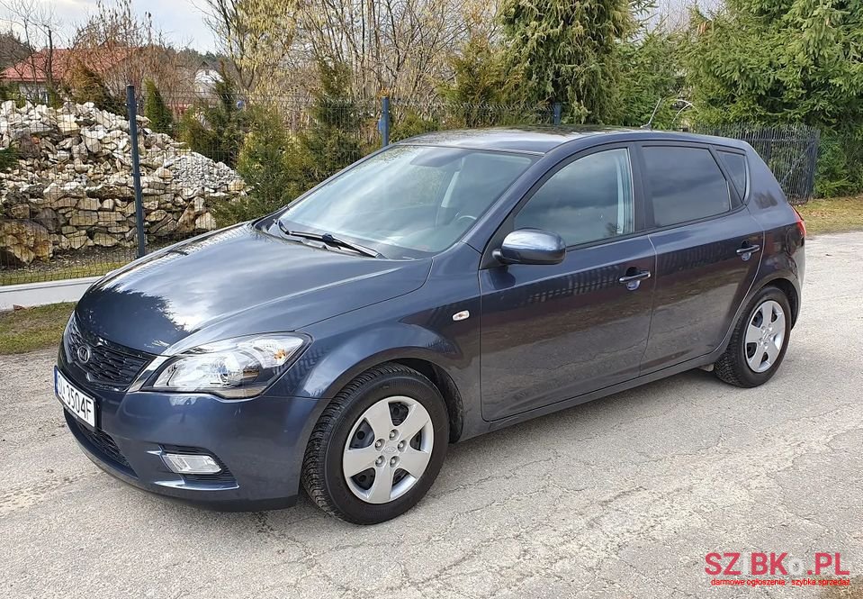 2012' Kia Ceed photo #1