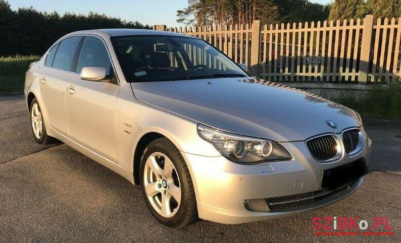 2009' BMW Seria 5 photo #1