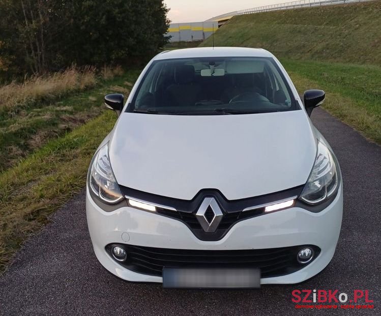 2015' Renault Clio 0.9 Energy Tce Intens+ photo #2