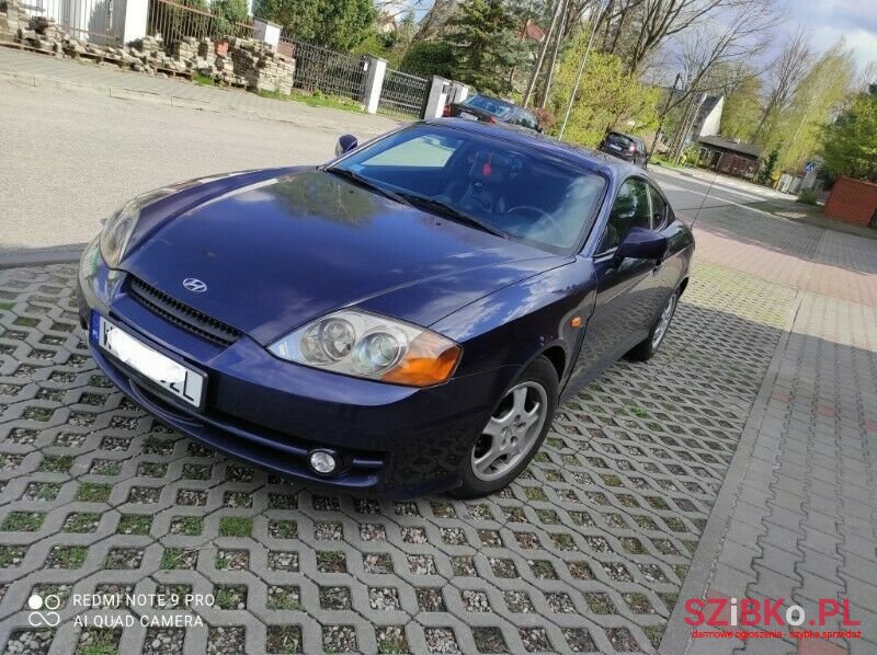 2004' Hyundai Coupe photo #1