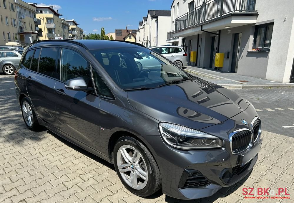 2022' BMW 2 Series 218I Gt M Sport photo #6