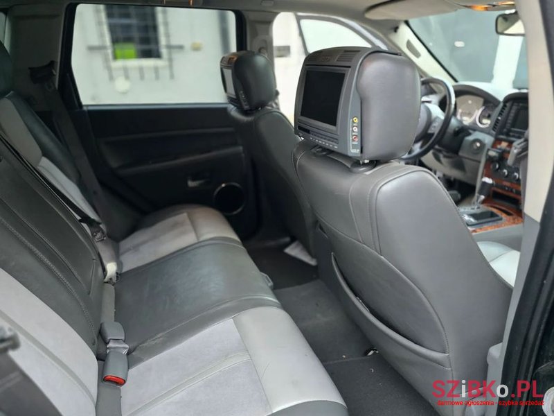 2007' Jeep Grand Cherokee photo #6