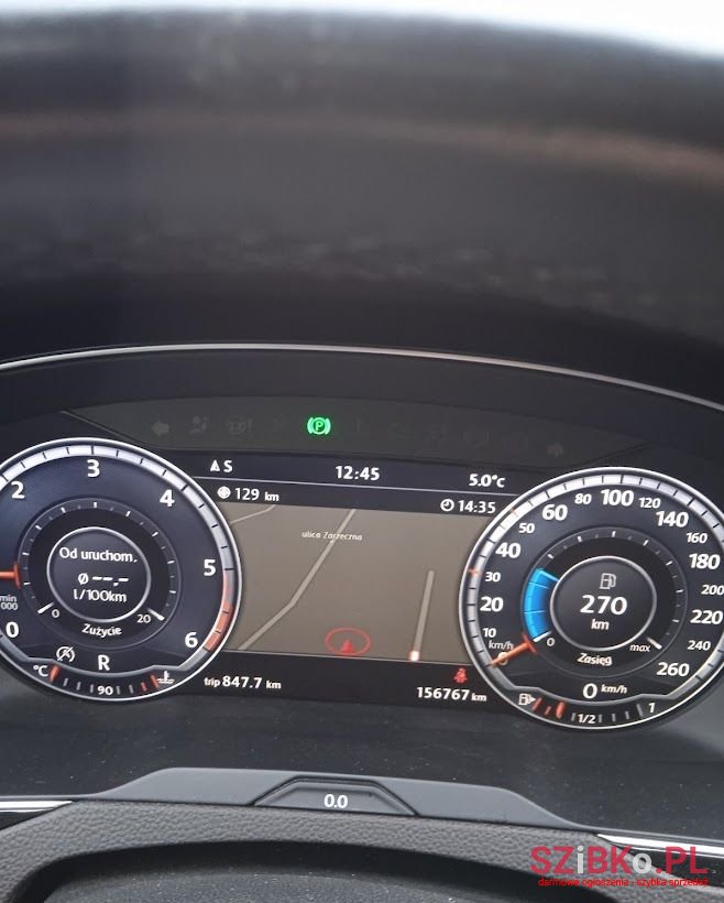 2016' Volkswagen Passat photo #6