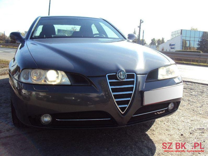2006' Alfa Romeo photo #2