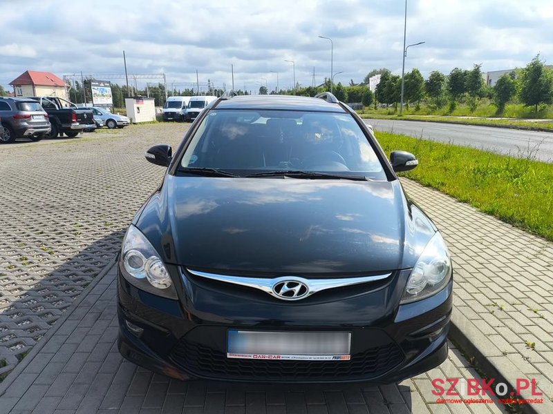 2011' Hyundai i30 photo #2