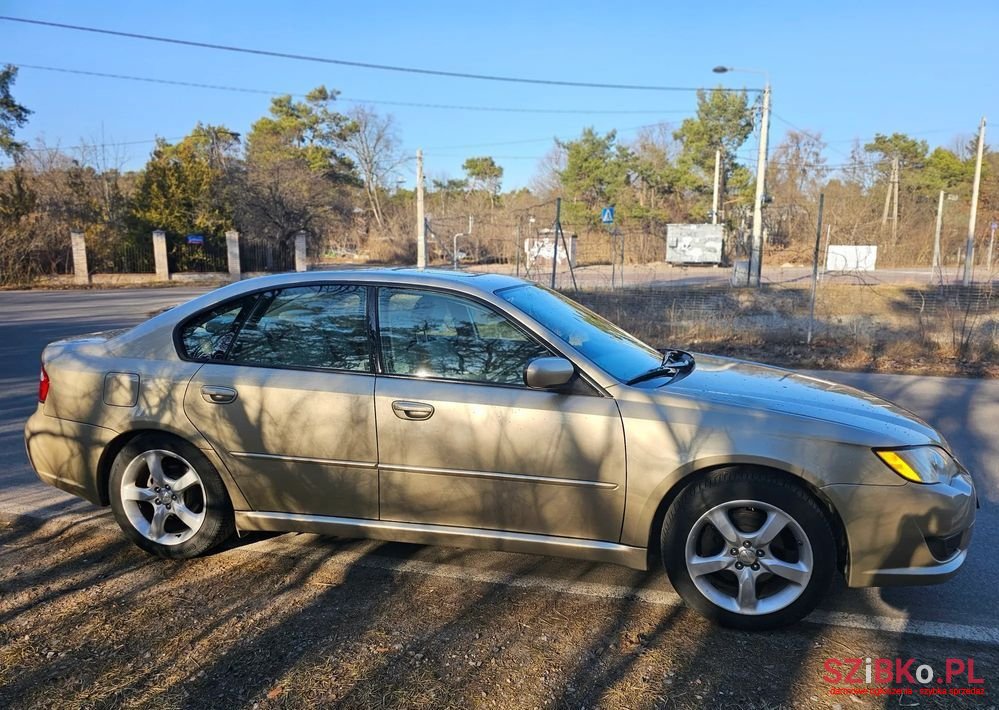 2008' Subaru Legacy 2.5I Comfort photo #3