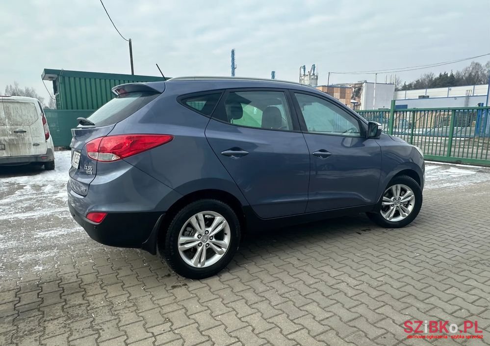 2011' Hyundai ix35 2.0 Crdi Style photo #5