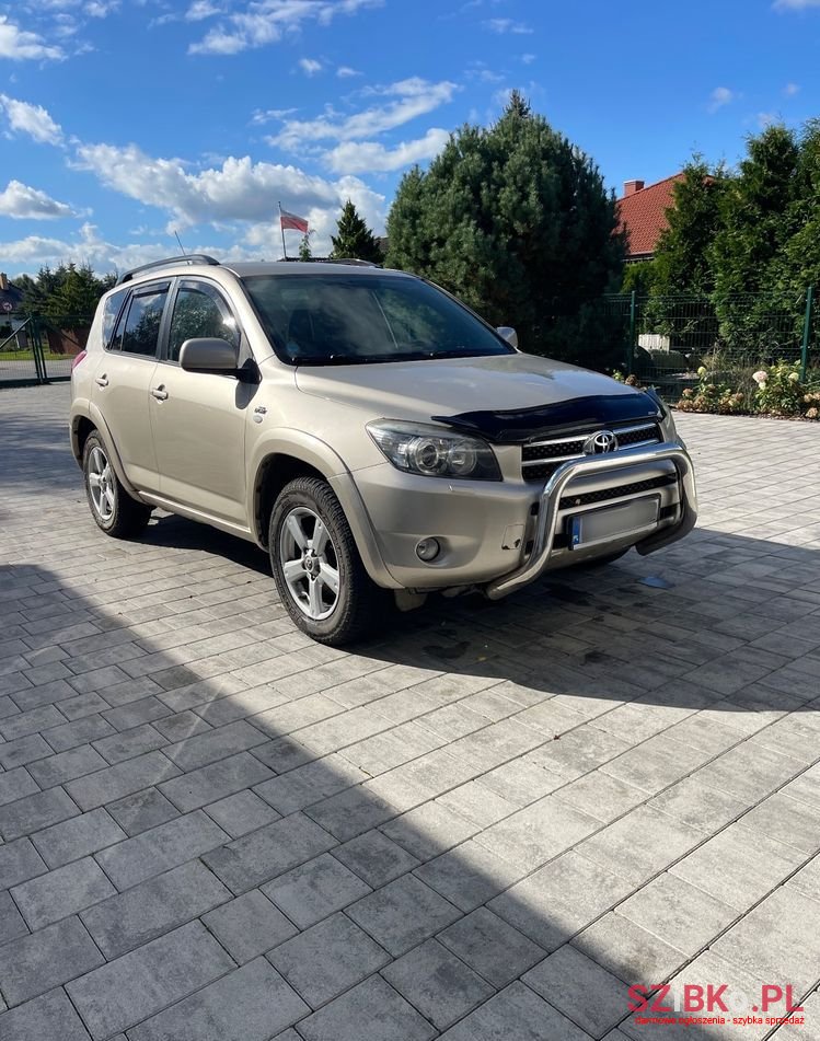 2006' Toyota RAV4 2.2 D-4D Sol 180 photo #1