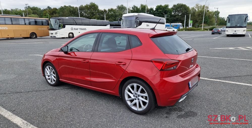2022' SEAT Ibiza 1.0 Tsi Fr S&S photo #5