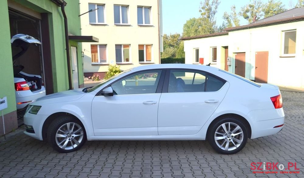 2017' Skoda Octavia photo #2