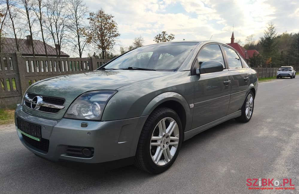 2004' Opel Vectra 1.8 Sport/Gts photo #2