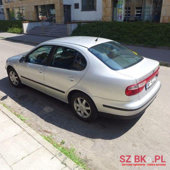 2004' SEAT Toledo photo #2