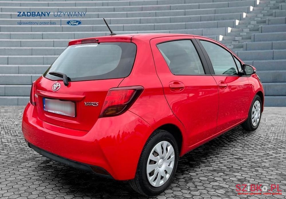 2016' Toyota Yaris 1.0 Active photo #6