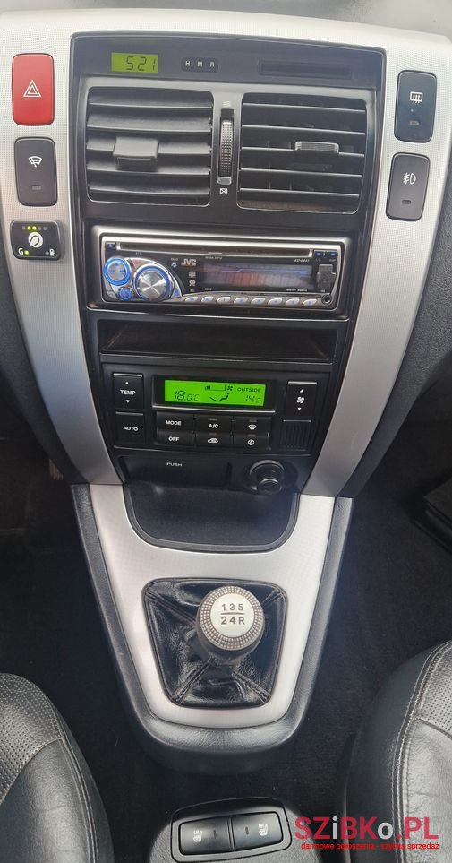 2008' Hyundai Tucson photo #5