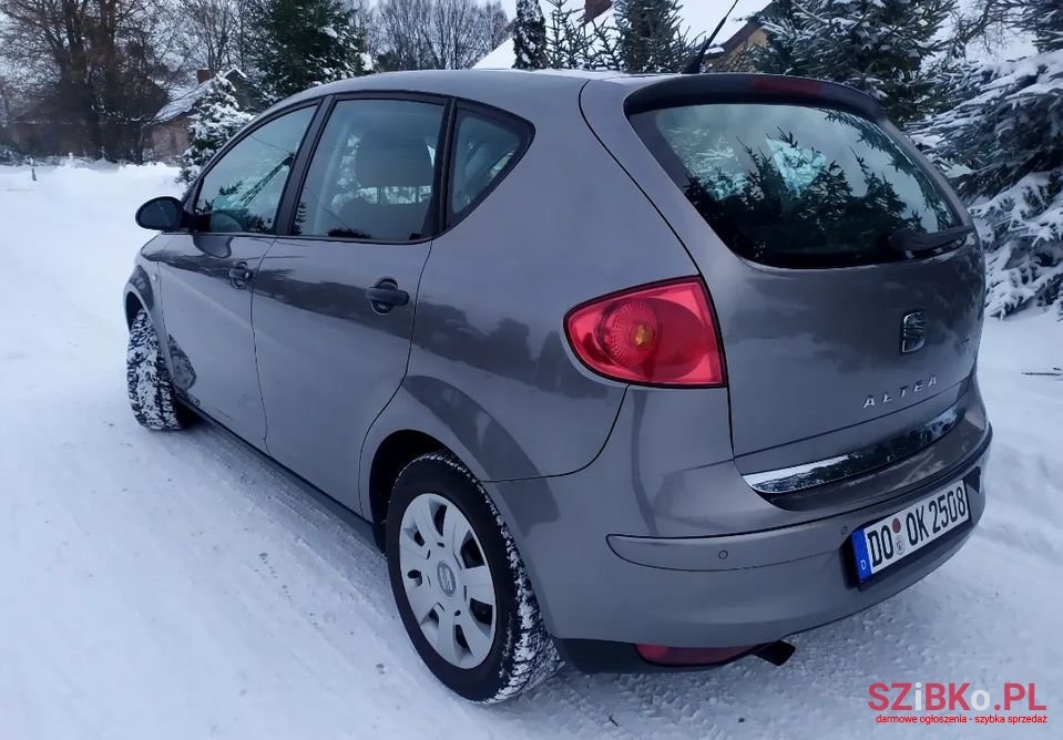 2006' SEAT Altea photo #2