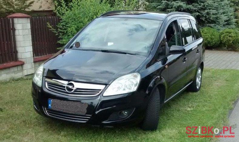 2008' Opel Zafira photo #1